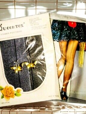 NWT- 2 Pair Queentex Fashion Pantyhose